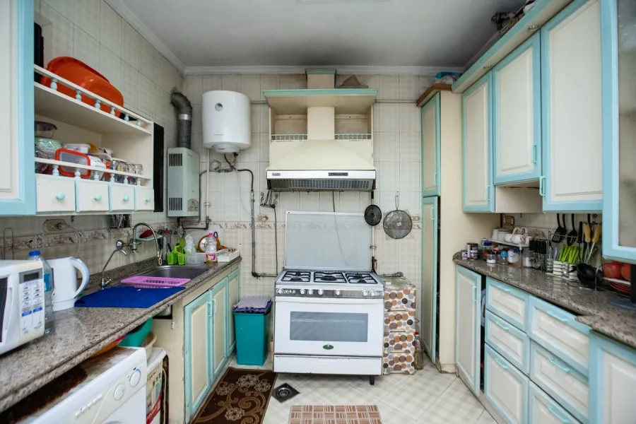 Apartment For Sale 270m Smouha (Bahaa el-Dien El-Ghatwarey St.)