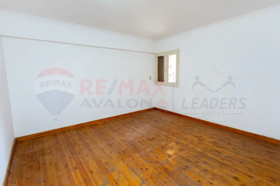 Apartment for sale 192 m Louran (on the sea)