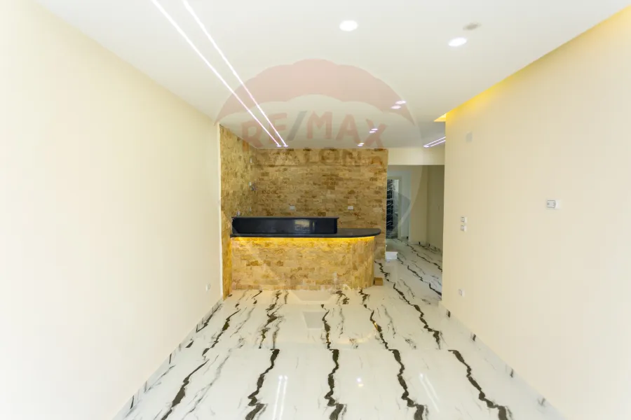 فيلا ستاند الون للبيع (قرطاج) 235 م