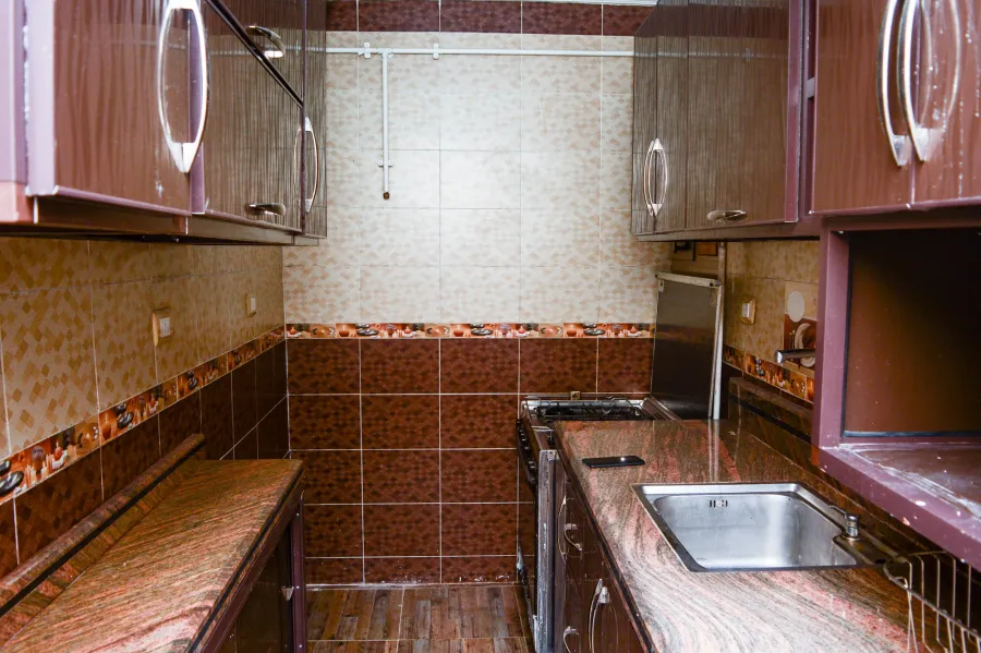 شقة للبيع 125 م العجمي ( ابو يوسف - الروضة الخضراء )