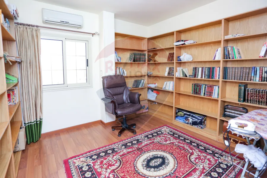 Duplex for sale 900 m Roshdy ( Abd El Hameed El Abady st )