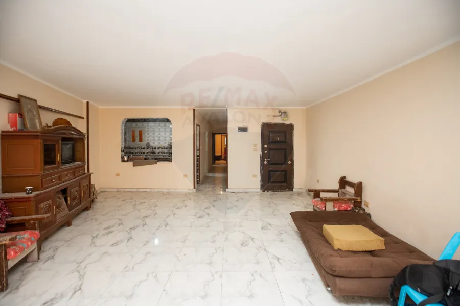 شقة للبيع 150 م كامب شيزار (شارع المكتبات)