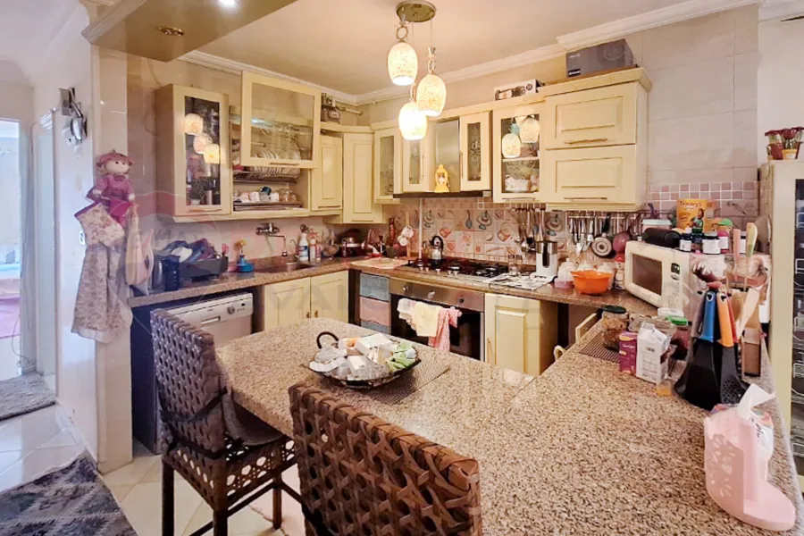 Apartment for sale 170 m Miami (Al-Issawi Main St)