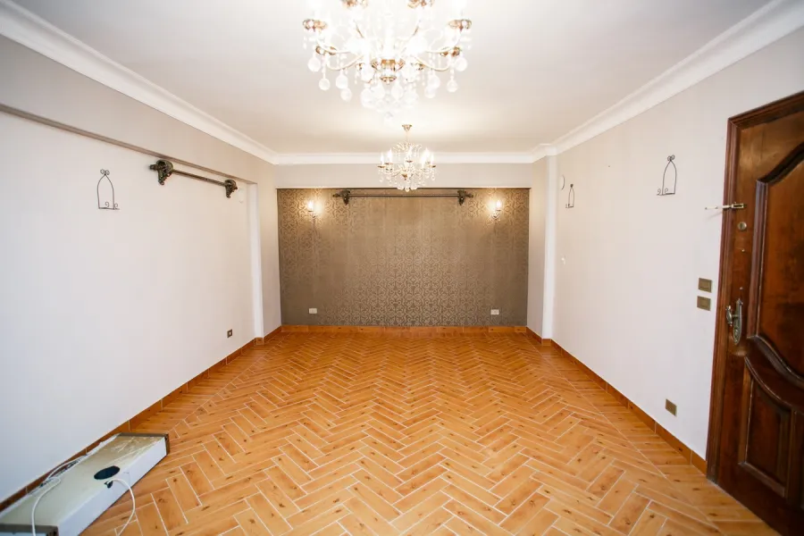 شقة للبيع 125م العجمي (الهانوفيل -  طريق اسكندريه مطروح)