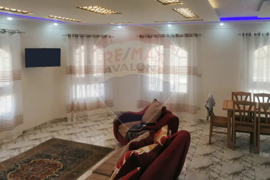 شقة بيع 160 م العجمي (ش النخيل)