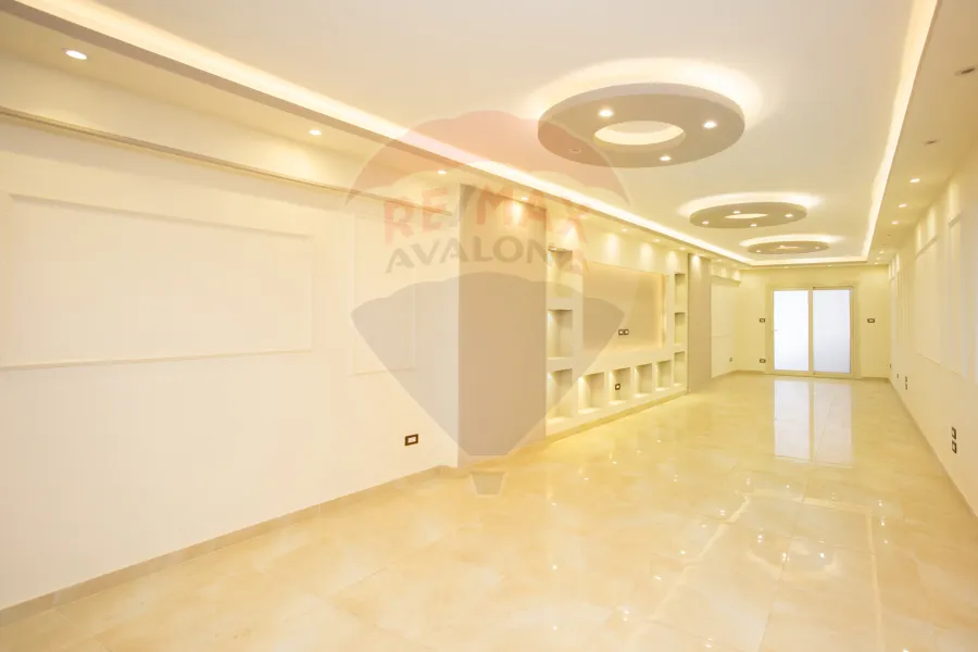 Apartment for sale 195 m Kafr Abda (Amir El Bahar St.)