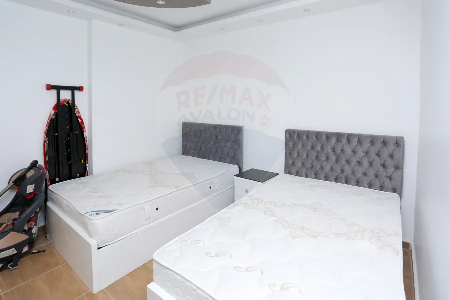 Apartment for sale 160 m Tharwat (Abdlmanam Eldalil St)