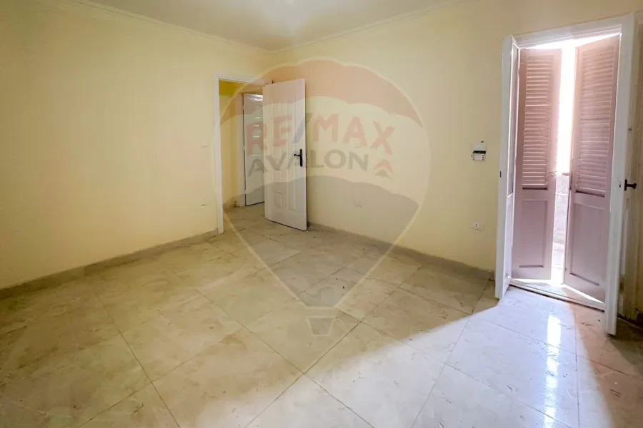 Apartment for sale 145 m Bolkly (Wingat main street)