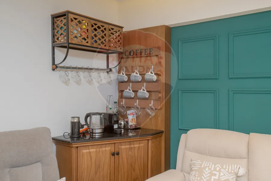 شقة للبيع 190 م لوران (ش عبدالمنعم الدليل)