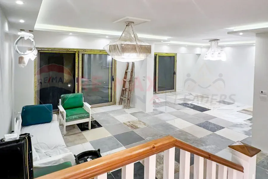 تاون هاوس للبيع 190 م (اليكس ويست)