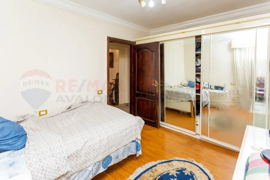 Apartment for sale 210 m Fleming (steps from Abu Qir St - brand building)