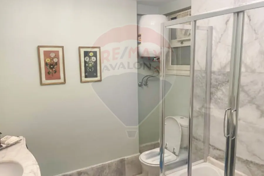 شقة للايجار 160 م سموحة (ش كمال الدين صلاح)