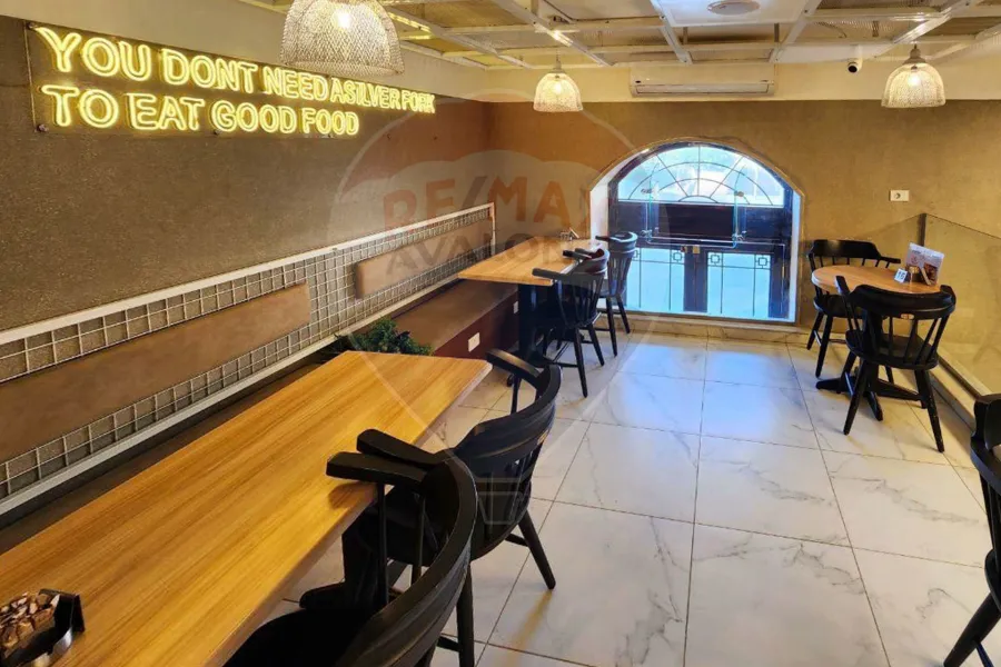 محل للإيجار 320 م الشاطبي (أمام مجمع الكليات)