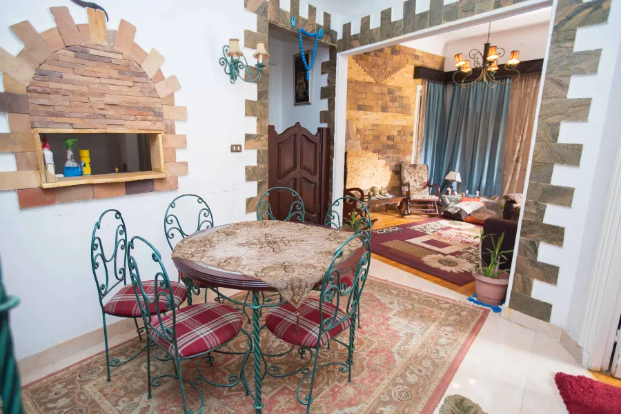 شقة للبيع 150جليم (خطوات من البحر)