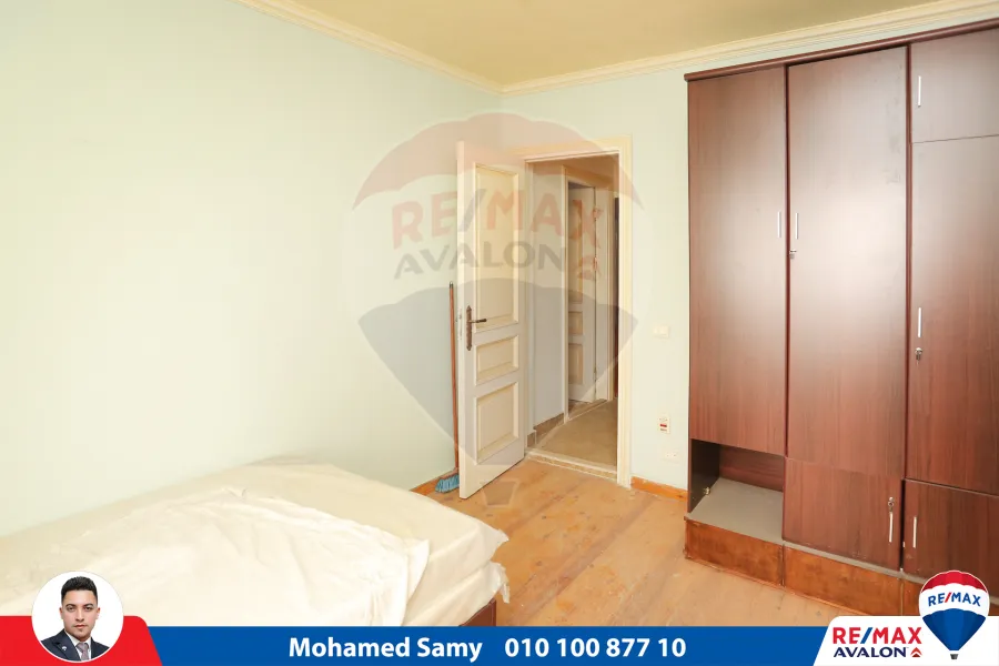 شقة بيع 140 م كفر عبده (ش ابراهيم راجي)