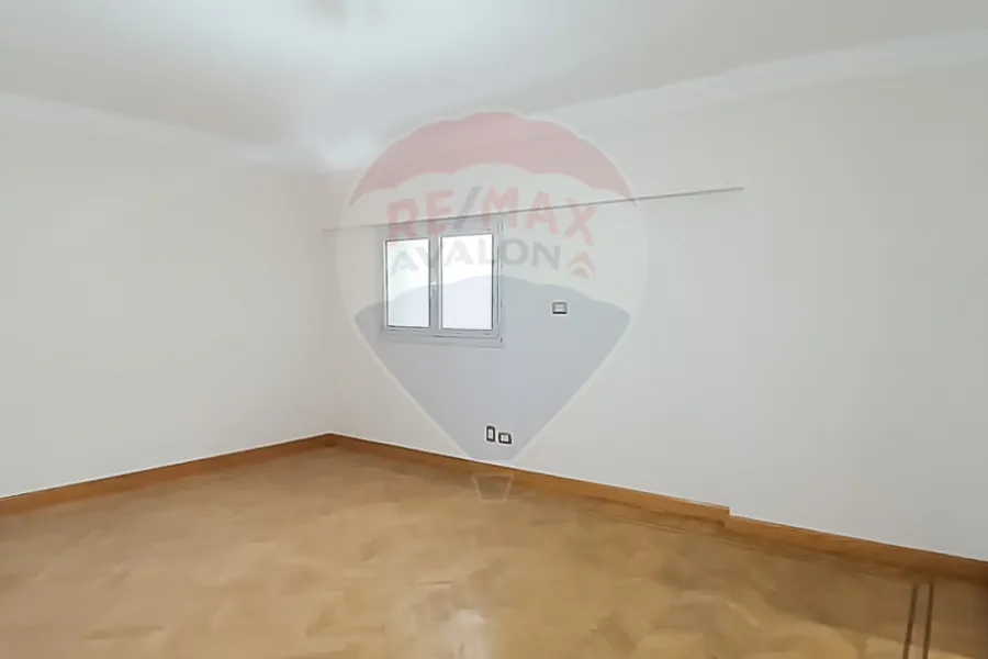 Apartment for sale 230 m Glim (Abu Qir St.)