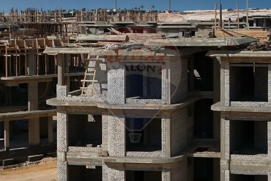 شاليه أرضي بجاردن للبيع (كون - رأس الحكمة) 57 م + 84 م جاردن