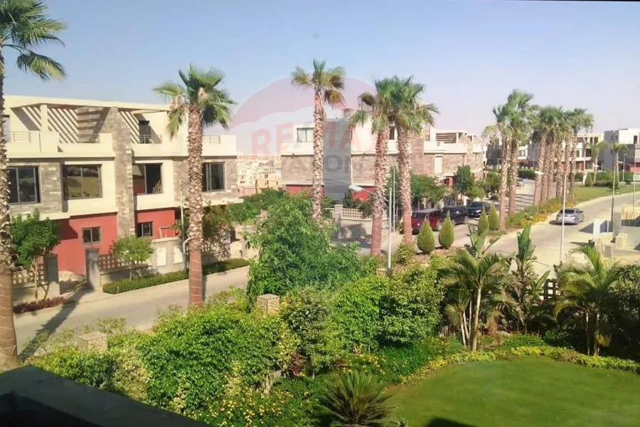 Twin house villa for sale in 6 October (Reem Residence Compound - in front of Arkan Plaza)