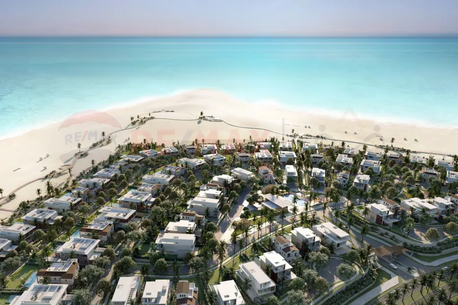 Ground chalet with garden for sale (Marassi - Marina) 140 m