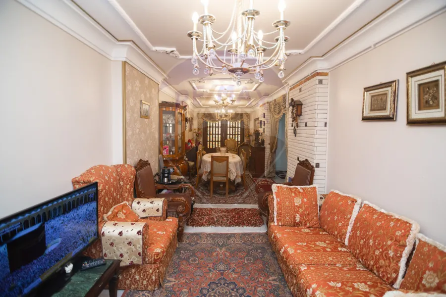 Apartment for sale 120 m Al-Mandara (Steps from the sea)