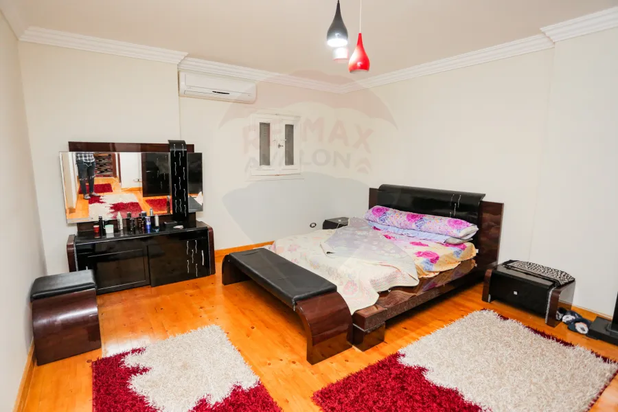 Furnished apartment for rent 230 m Gleem ( branched from the sea-steps from the tram)