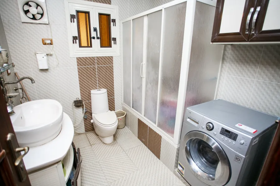 شقة للبيع 125م العجمي (الهانوفيل -  طريق اسكندريه مطروح)