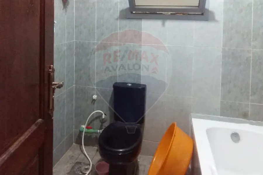 Apartment for sale 135m Alsoyof (Al sayof shamaa)