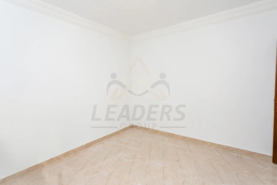 شقة للبيع 135 م جليم (خطوات من الترام)