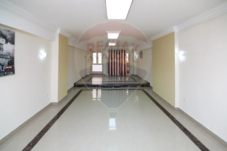 Apartment for sale 210 m Smouha (Bahaa El-Din El-Ghatouri St. - Brand Building)