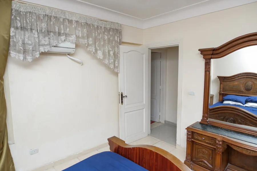 شقة للايجار مفروش 160م المنتزه ( كومباوند المنتزه جرين فيو )