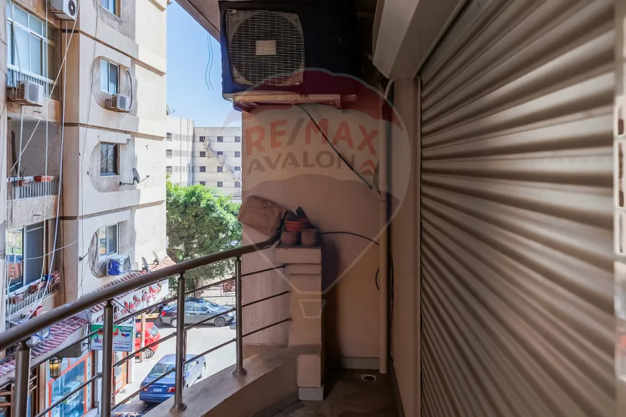 Apartment for sale 210 m Kafr Abdo (Sakinah bant Elhussin st.)