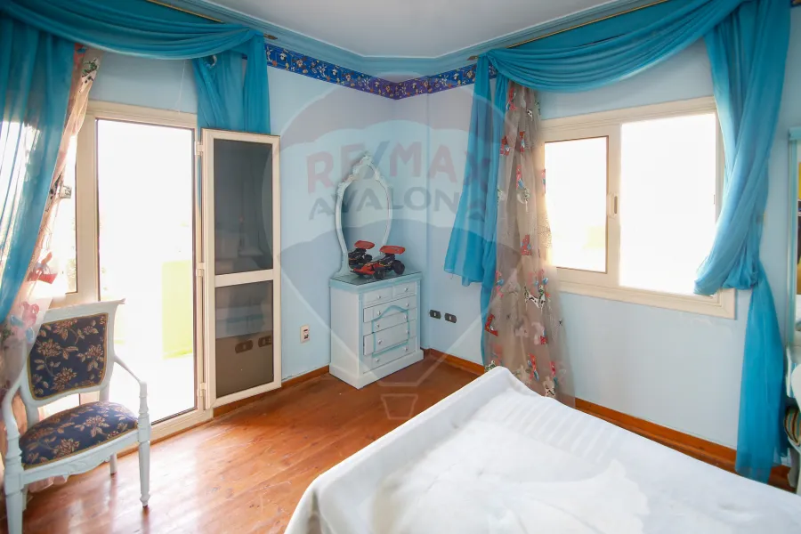 Villa for sale 1,650 m King Mariout (106 st)