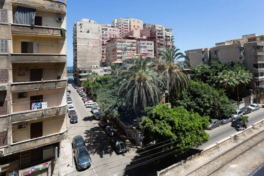 Apartment for sale 240 m Glim (Abdel Salam Arif St.)