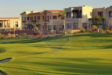 Stand alone villa for sale 2,400 m Sheikh Zayed (Sodic)