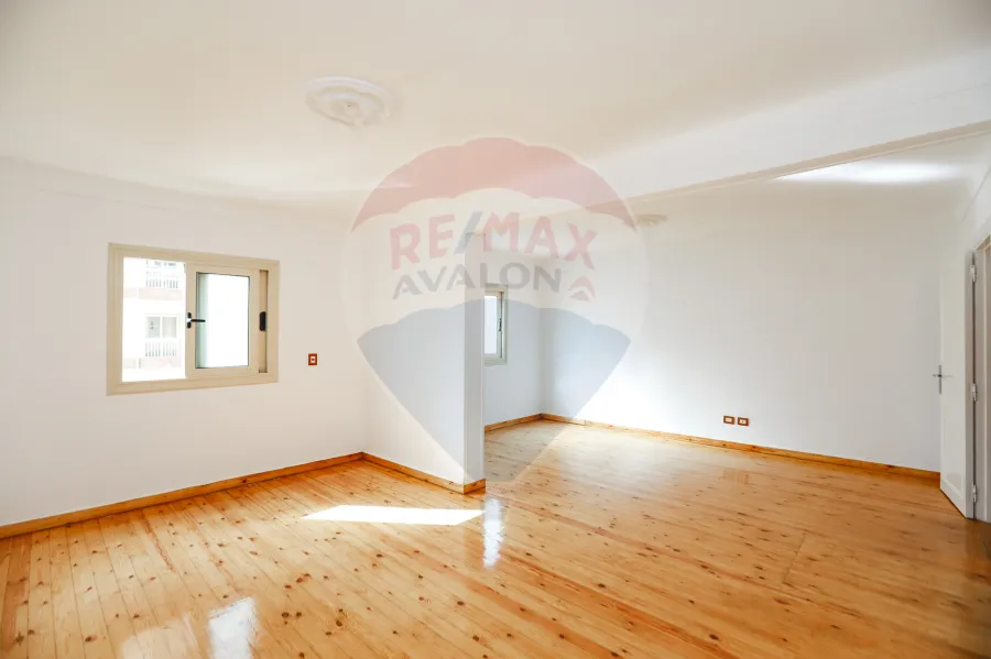 Apartment for sale 260 m ElAsafra (Beside Rose Asafra Hotel - Direct View on the sea)