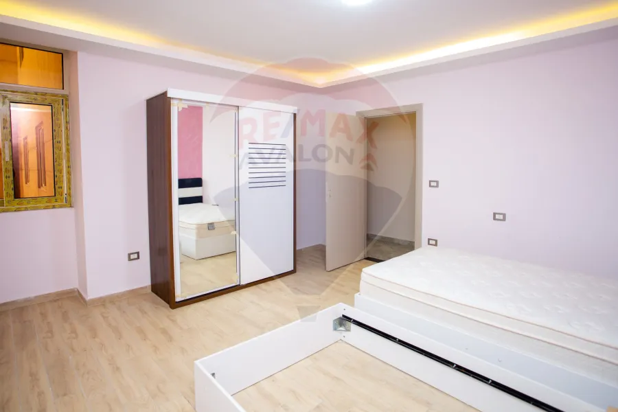 Apartment For Sale 330 m Camp Chezar (directly on the sea)