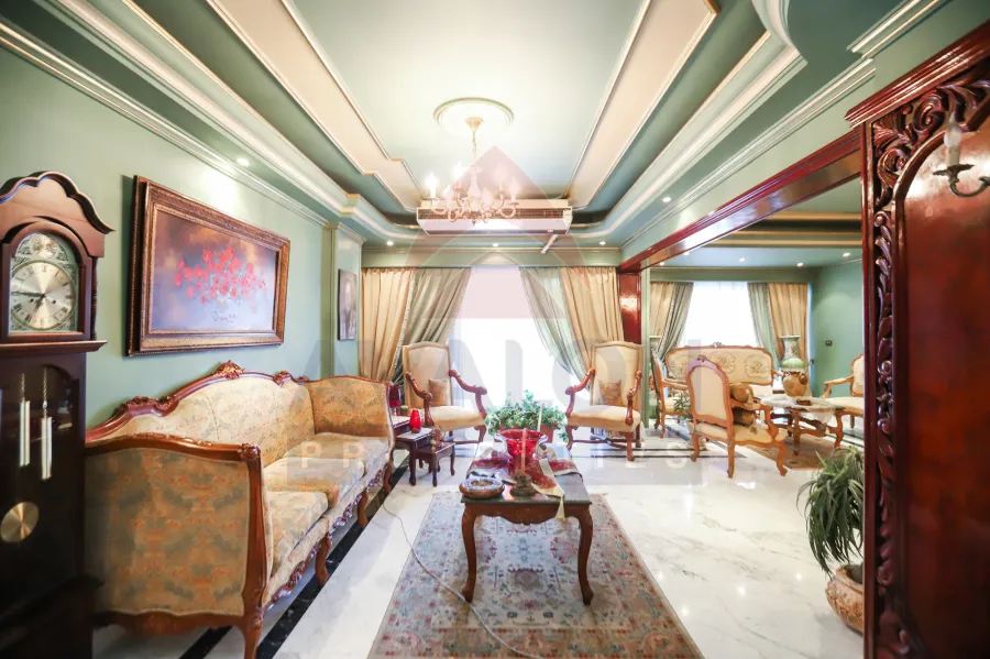 شقة للبيع 288 م فليمنج ( فيو مفتوح الترام  )