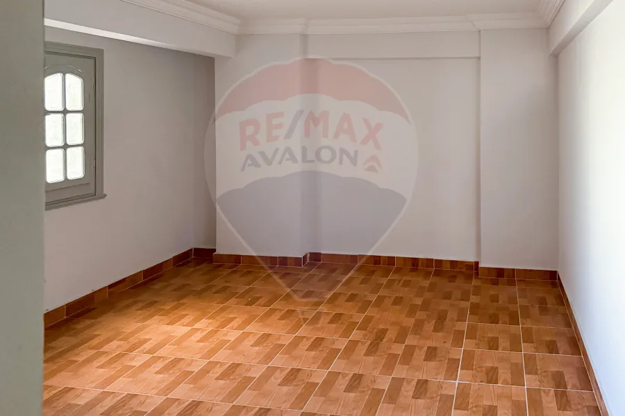 Apartment for rent 190 m El-Eqbal (Near Victoria college)