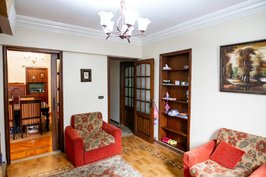 شقة للبيع 161م فلمنج (ش مصطفي كامل)