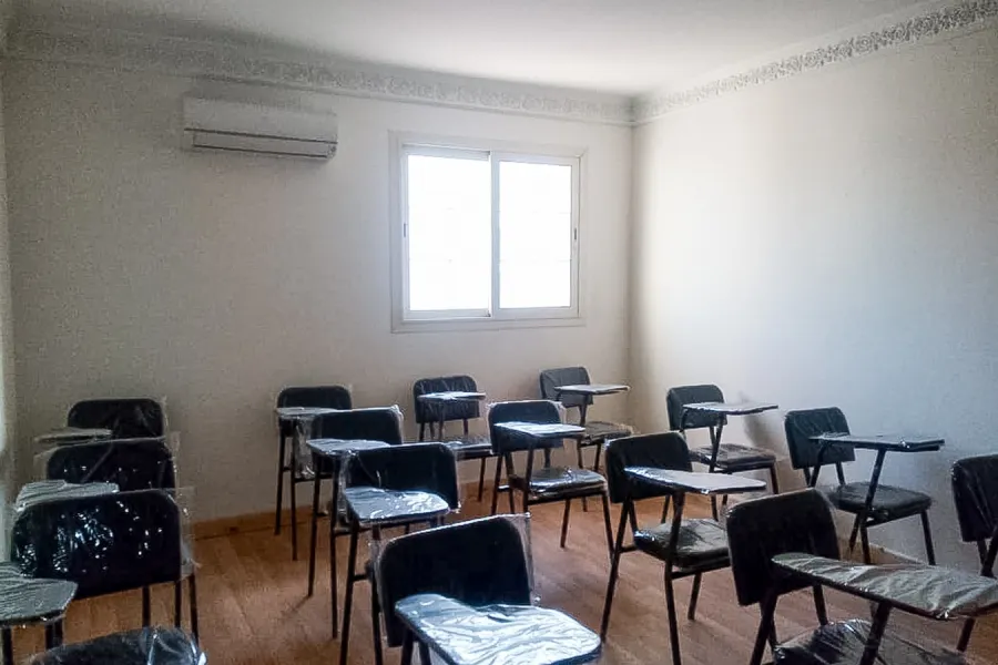 شقة للأيجار 280م سموحة (ش مسجد ناصر)