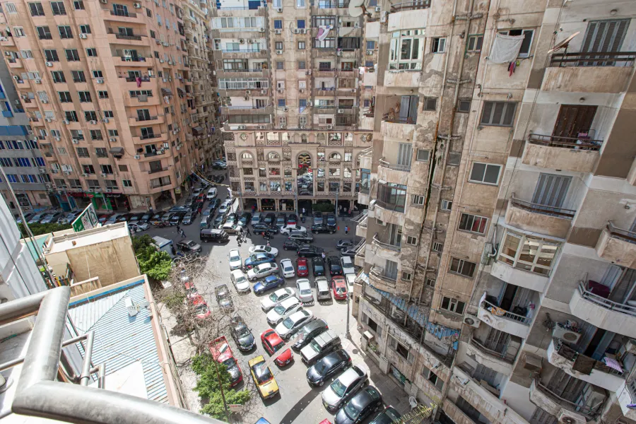 شقة للبيع 235 م سموحة (خطوات من مصطفي كامل وش بهاء الدين الغتوري)