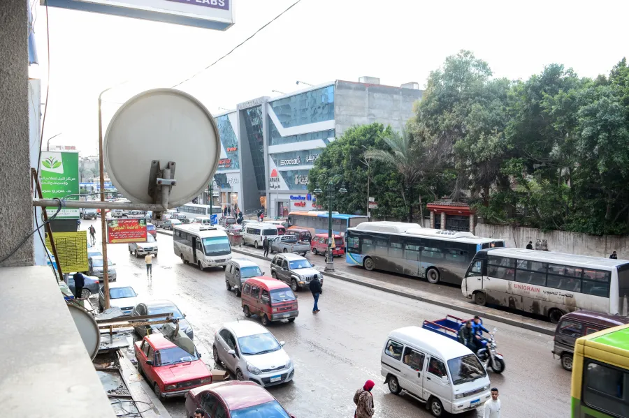 شقة للإيجار160م العجمي (الهانوڤيل طريق اسكندرية مطروح - بجوار حلوانى كلاسيك)