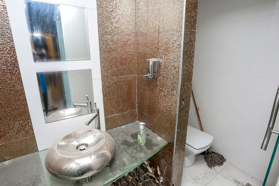 محل للإيجار130 م كفر عبده (ش الإسماعيلية)