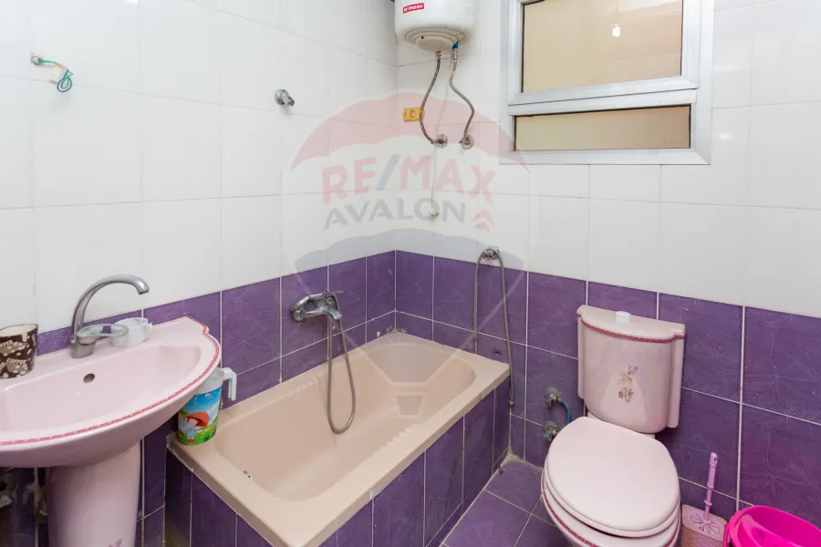 شقة للبيع 120 م المندرة (بجوار مدرسة فيوتشر)