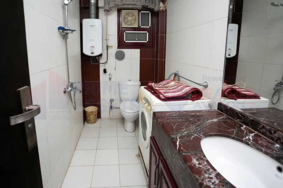 شقة للبيع 150 م العصافرة (متفرع من ش جمال عبد الناصر)