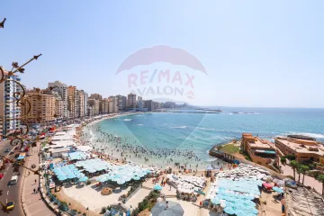 شقة للبيع 160 م ميامي (على البحر مباشرة)