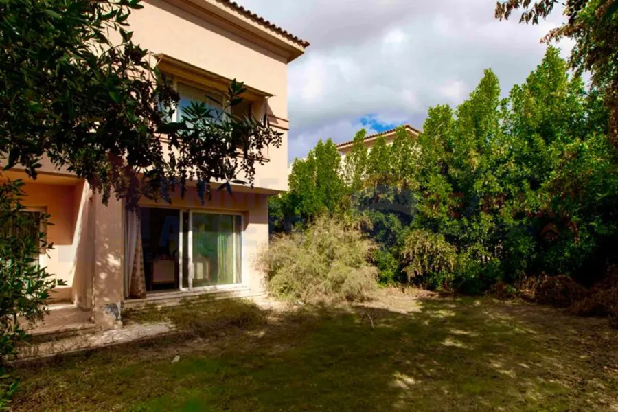 فيلا توين هاوس للبيع 450 م كينج مريوط (اليكس ويست - منطقة انطونيادس)