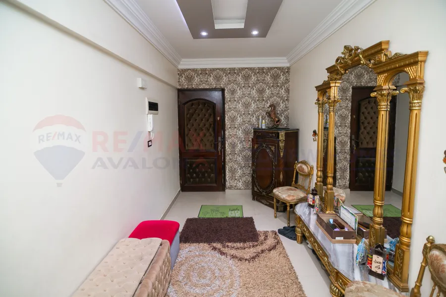 Apartment for sale 150 m Saba Basha (Kahlil Moutran - Royal Palace)