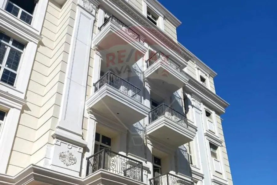 Apartment for sale Al Almain (Latin Quarter) 97 m