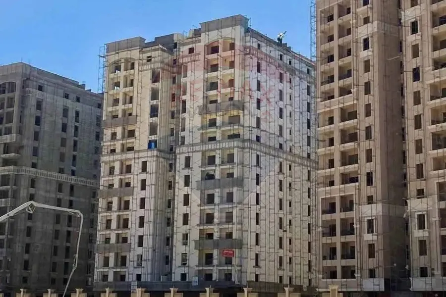 شقة للبيع 83 م سموحة (مروج)